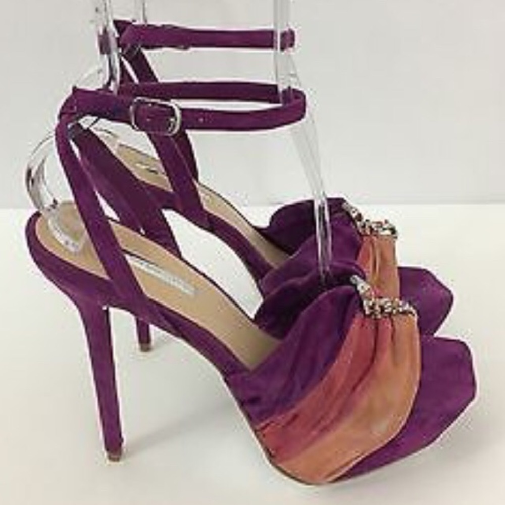 H by Halston size 7